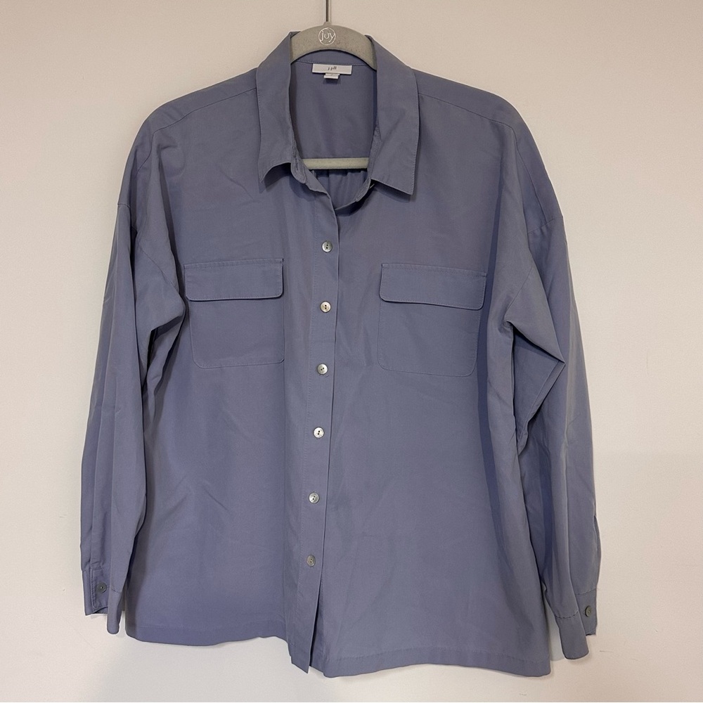 J. Jill Lavender Dual Pocket Button-Front Collared Shirt Women’s Size Medium - Picture 2 of 6